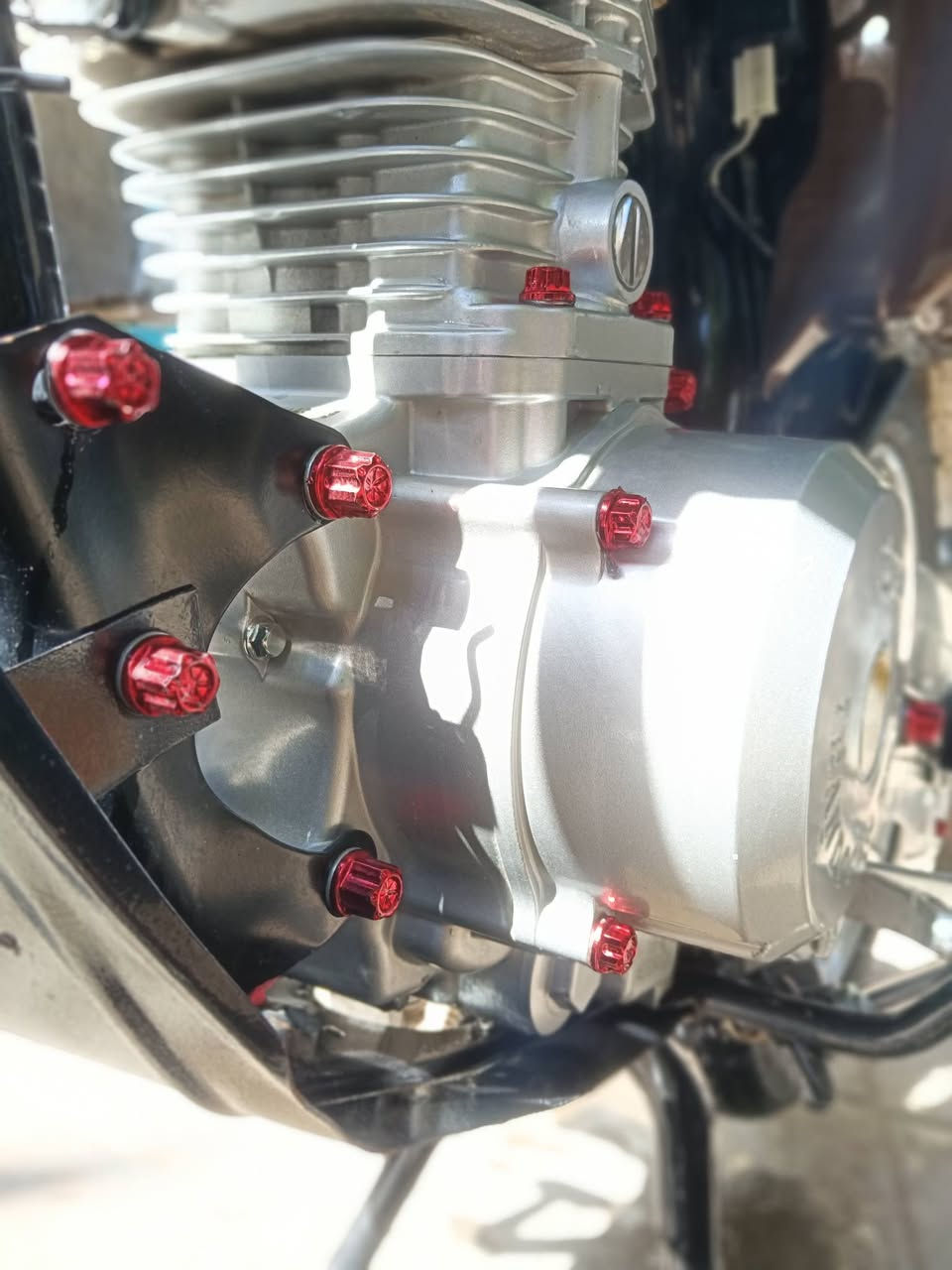 السلام عليكم. عندي دراجه 4 گير اوراق اصولي كامله گمرك مدفوع كلشي كامل بس ترقم... 2025.الشراي يتصل ع رقم. ***********... أو الاستفسار خااص يراسلني متواجد..
