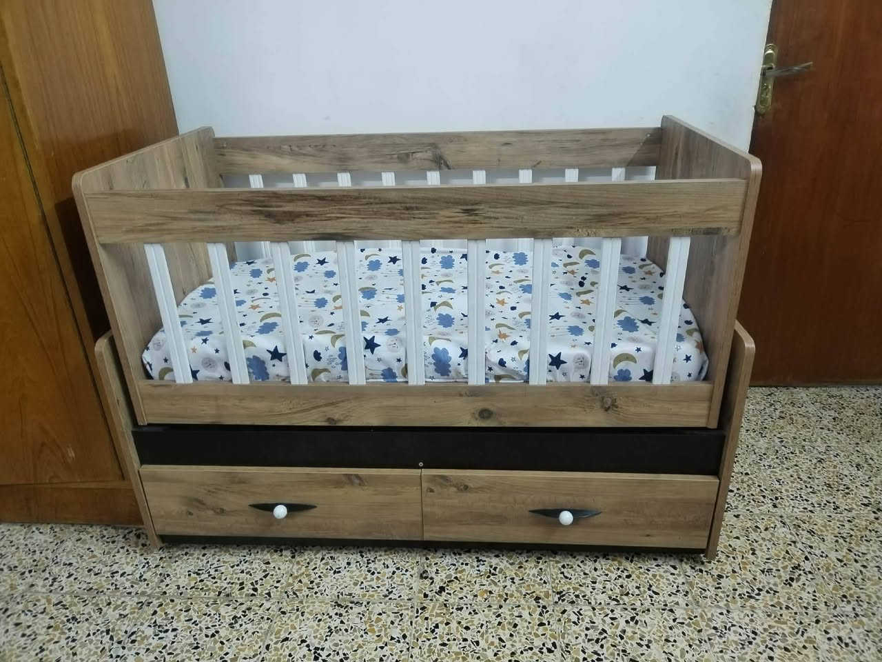 ثلاجه وضع شركه شغال كامل 
125 سعره


**إذا كنت صاحب هذا الإعلان وتريد حذفه لأي سبب، رجاءا أرسل رسالة إلى الدعم الفني**