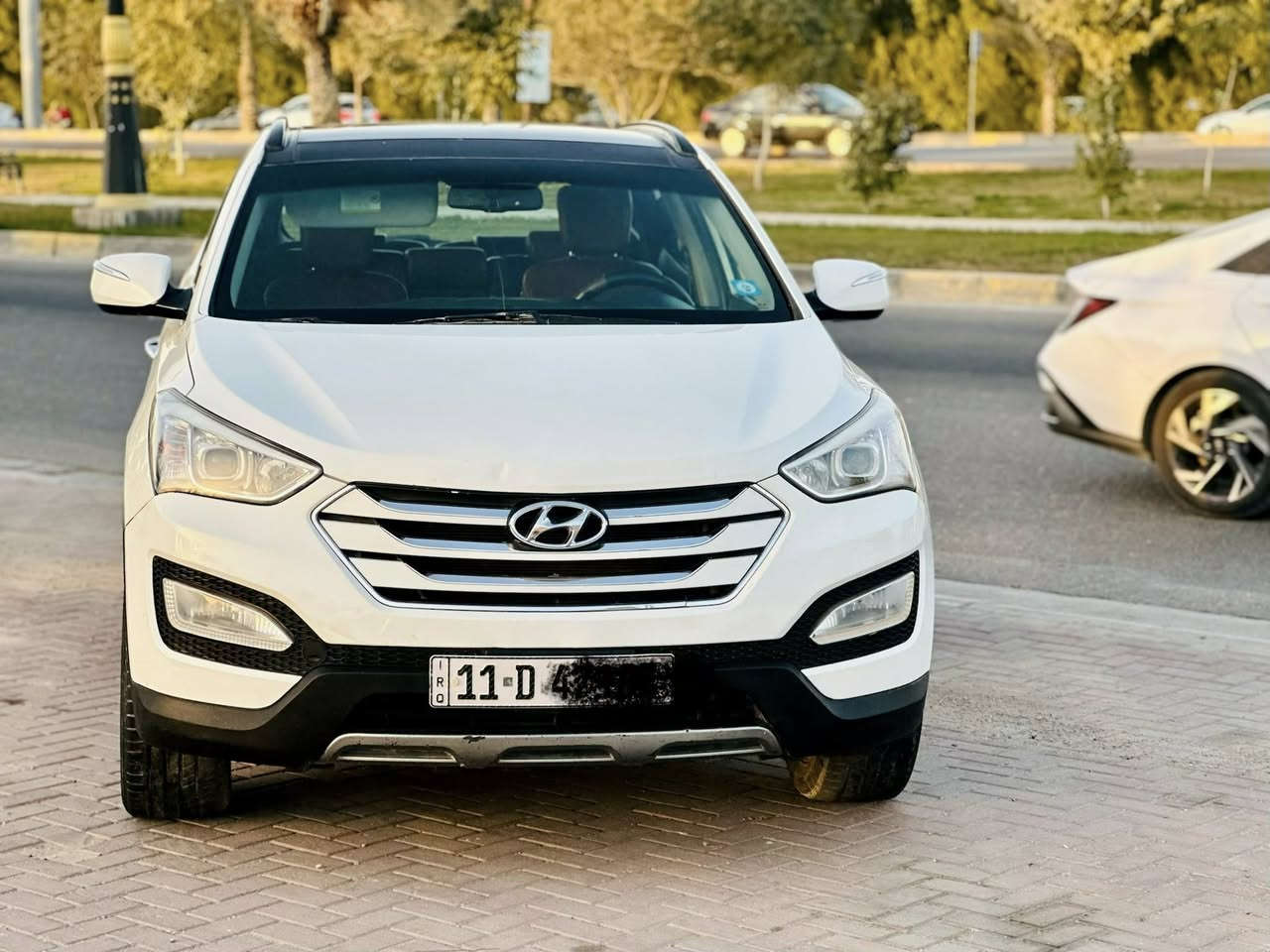 السلام عليكم سنتافي مديل 2013 كويتي كفاله عامه من. كولشي سياره جديد فول موصفات اعلى فئه كويتيه محرك ما مفتوح كير. محرك حداديه. كفاله 
محرك 6 سلندر 
بنراما 
داخل قرميدي 
كشن كهرباء 
مري شفط 
ذخول ذكي 
فور ويل 
بردات 
سيارع جديد جديد 
السعر 164
العنوام كربلاء 
رقم الهاتف ***********
