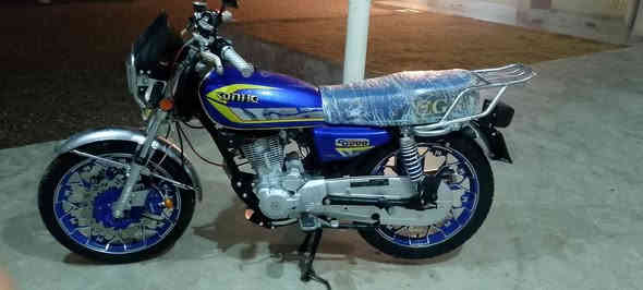 موطور سونك موديل 25
محرك 200 
كلج دهن 
دبل دسك 
سويج
ريمون 
منفيس
سعر 800 وبي مجال 
مراوس حسب القناعه  
***********
مكاني شريعه
