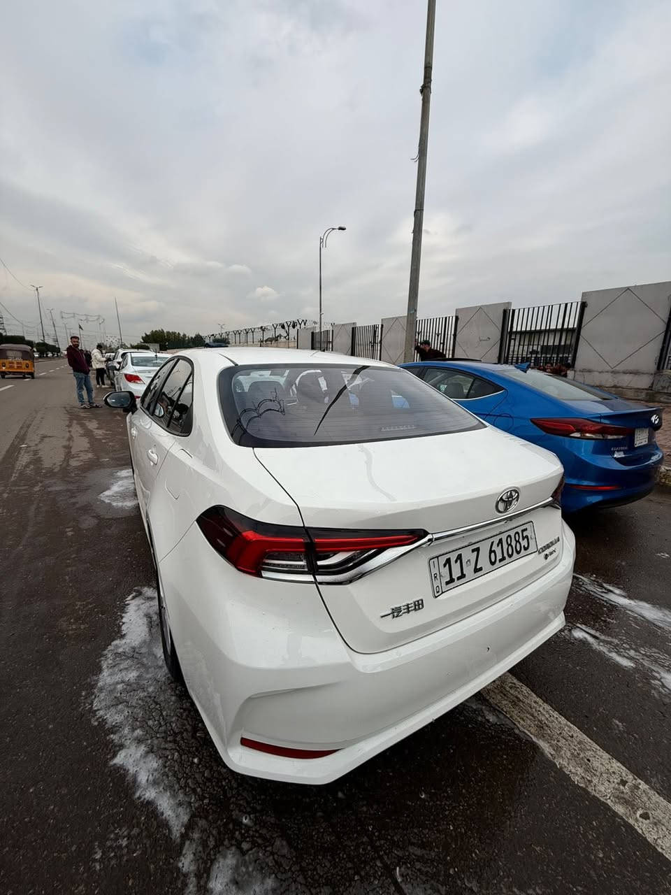 سلام عليكم كورلا 2025 فول عدا الفتحة سياره جديدة كلش ومكفولة كفالة عامة استخدام شخصي ماشيه 13 الف حقيقي على ايدي وحدة رايديها بـ155$ وبيها مجال بسيط هـ ‭0783 889 5852‬
