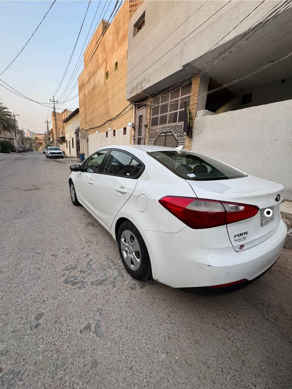 السلام عليكم 

للبيع Kia Forte موديل 2016
حادثة قطعة وحدة فقط (بنيد) بدون دواخل، سيارة نظيفة جداً، حدادية جديدة وما بيها أي نقص.
رقم إنكليزي، سنوية لحد 2028.
الموقع: كربلاء.
للتواصل: ***********
