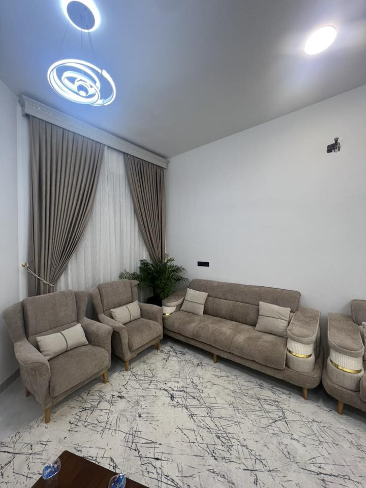 السلام عليكم تخم تركي للبيع درجه أولى السعر ١٦٥٠ وبي مجال مستخدم شهرين ***********
