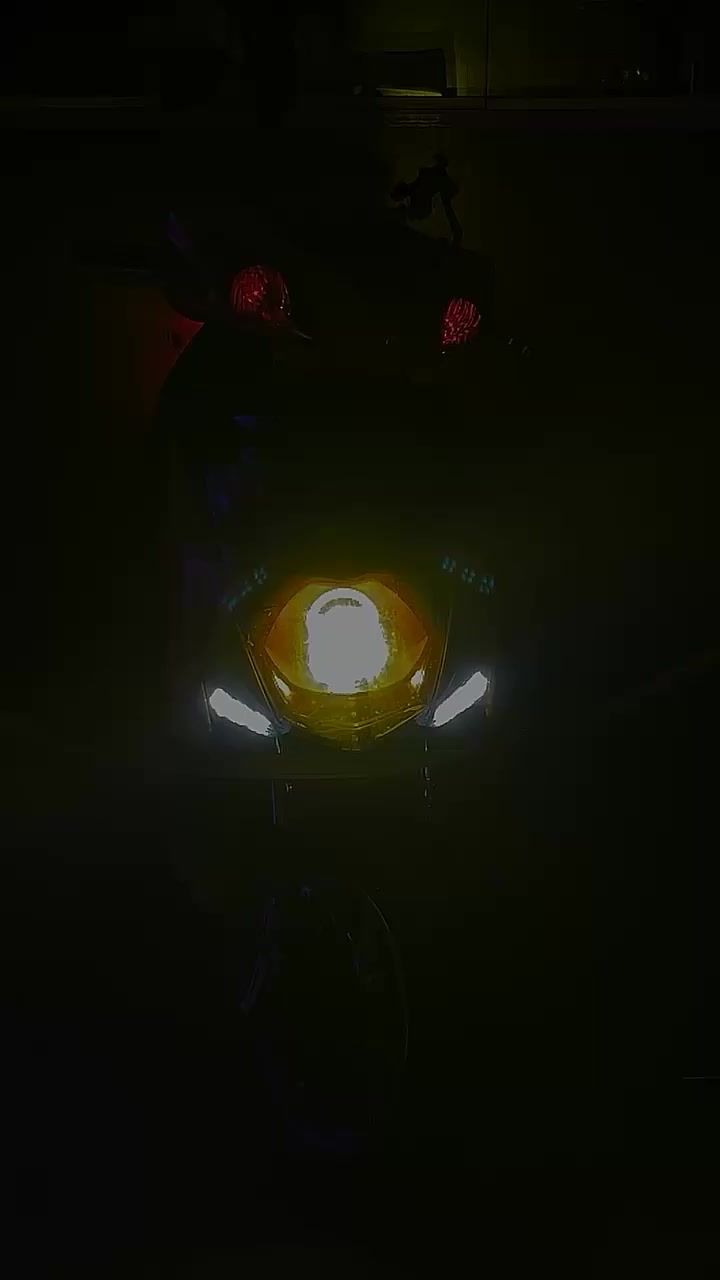 سكنس لد للبيع
صالنصة كاربون حقيقي 
يدات بريك koso
صدر امامي بلادي 
صدر خلفي DY
ويل امامي +خلفي فراشه
فج بريك فورندو 4بساتم
فلنجه رياضي
سبايدر قطعتين
فراك بريك رياضي NCY
كلج امامي رياضي 1500 RBM 
كلج خلفي وياضي سبع الاوان مشيف
الدراجه نقصها بس بجم  بجمها كاعد مابي شي بس تعبان شويه
للأستفسار ***********

السعر ١٣٠٠
