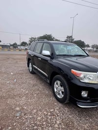 لاندكروز • ٢٠١٤ • المنصور الداودي