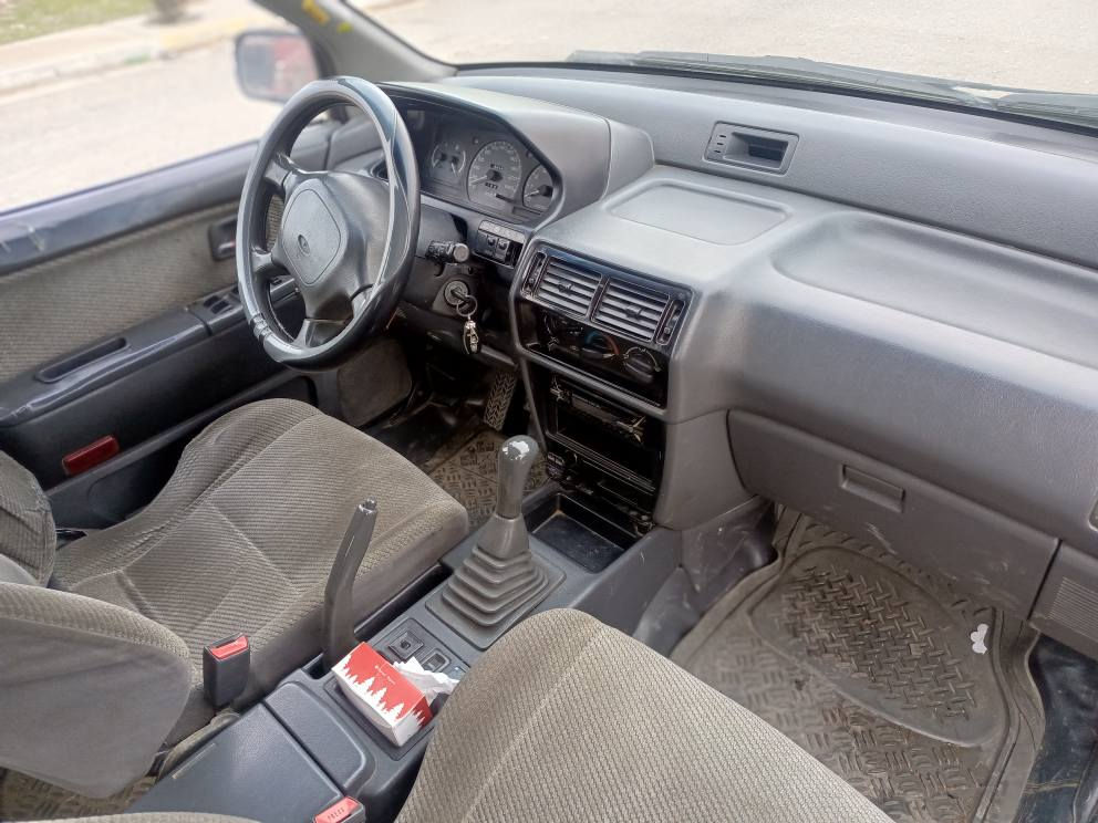 لان سه ر مۆدێل 1993حه ونه فه ر
گێڕومه کینه زۆر پاکه سه یاره که زۆر پاک ماوه ته وه سڵایت ته بریت  
به ناوی خۆمه وه یه سه یاره که
***********
سعر36معامه له یه که م السليمانية, العراق
