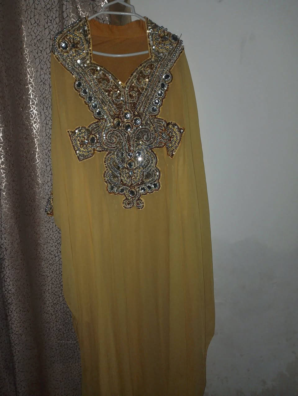 مخور شغل ايد القطعه ع25🥰


**إذا كنت صاحب هذا الإعلان وتريد حذفه لأي سبب، رجاءا أرسل رسالة إلى الدعم الفني**