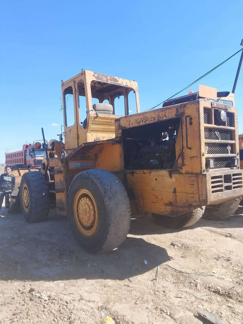 السلام عليكم شفر للبيع كاوسكي حجم 70 81 كفاله عامه بي السعر 160 وبيها مجال  رقم بغداد ثاني يوم تحويل بريك بالبكان***********
