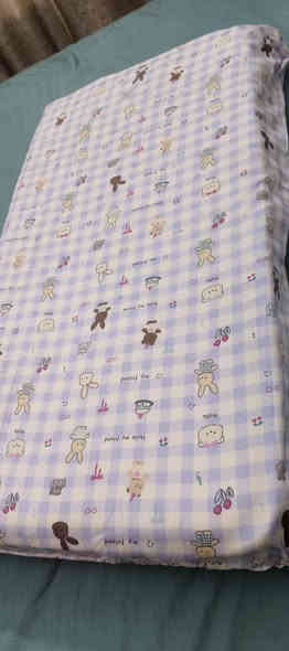 غراض طفل نضيفه دوشك مال تخت هوه لوجه كامل سعرهن كامل ٣٥ الف وبيهن مجال يريد يتوصل ع رقم ***********
