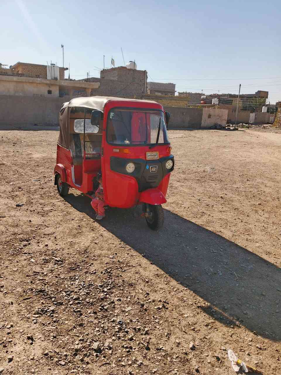 سلام عليكم تكتك للبيع موديل 18رقم وسنوية نكليزي محرك مجفت مصبوغة جماليه مكاني بلكوت الشراري يتصل *********** )(***********
