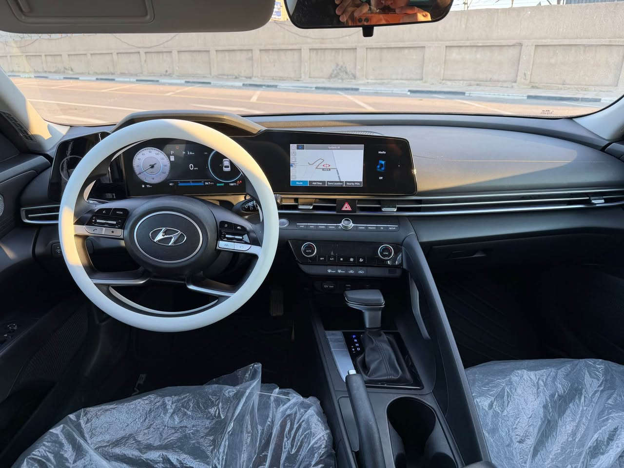 النترا وارد امريكي موديل ٢٠٢٤  معوقين بصره .. ضرر بنيد وجاملغ وارباك ستيرن  وبرده ضارب مصلح وراجع سستم  تصليح  درجه اولى السياره جديده  جاهزه من كلشي ماشيه ٢١ الف رادار امامي خلفي  ٣ وضعيات قياده مكينه ٢٠٠٠  تبريد بلادي وباقي المواصفات معروفه السعر ١٦٥ ورقه وبيه مجال مكان السياره البصره .. للاستفسار الاتصال *********** البصرة, العراق
