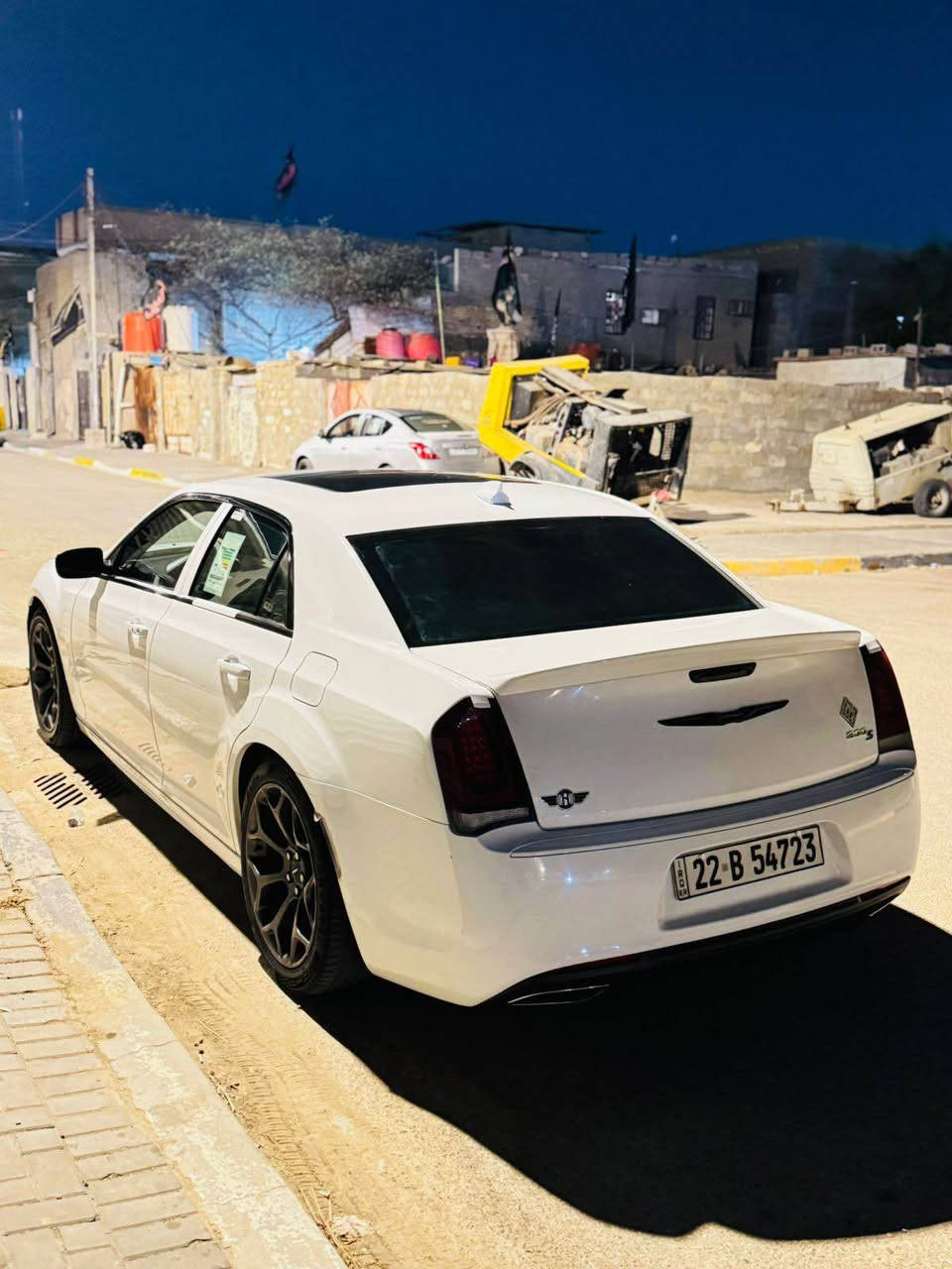 اليصره القبله ***********سياره بيهه بس جاملق والبنيد مقسم والباقي كفاله شط العرب, البصرة
