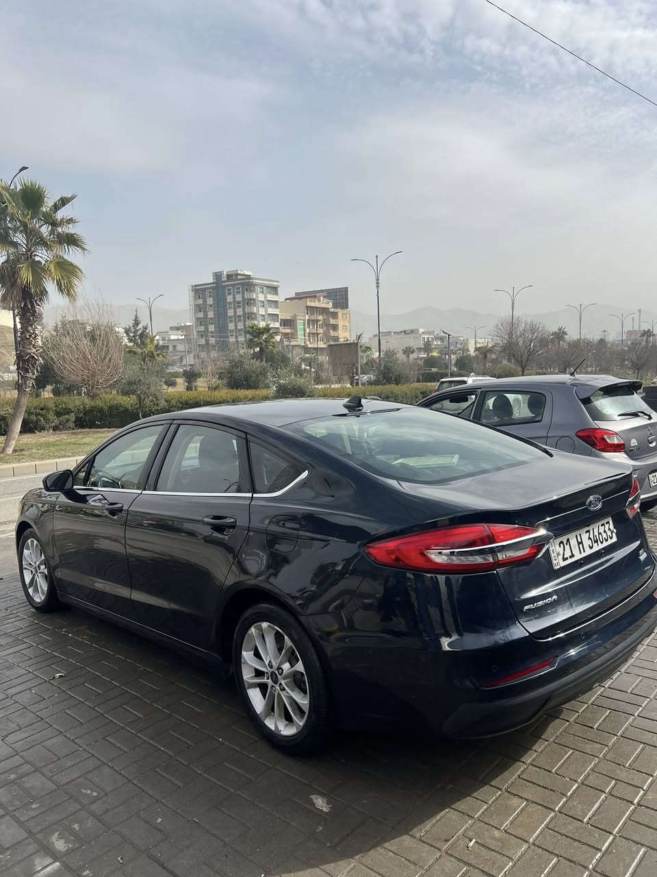 السلام عليكم 
للبيع
فورد فيوجن 2020 Se
المواصفات معروفة 
ماشية 75 الف مل  
السيارة نظيفة كلش
المحرك 1.5
السعر 125 
الضرر فقط لي موضح بالصور
مكان السيارة السليمانية 
***********
