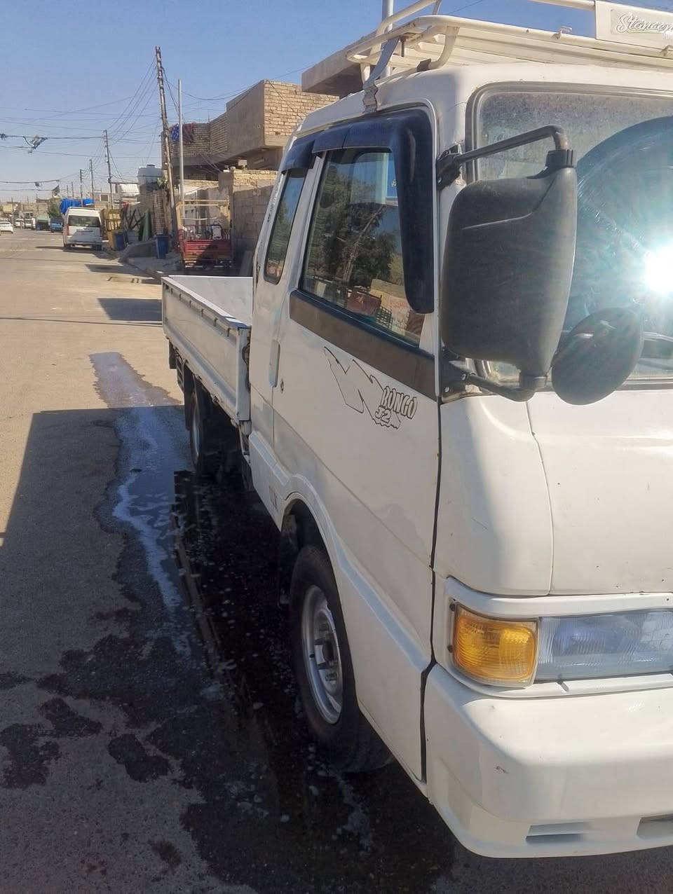 سلام عليكم كيه بنكو مديل 96 مكفوله كفاله عامه مكينه وكير وكسن وتايرات جدد  السياره خير من الله رقم انكليزي بغداد بسمي سنويه 28 تحويل ثاني يوم السعر 63 بغداد المعامل***********
