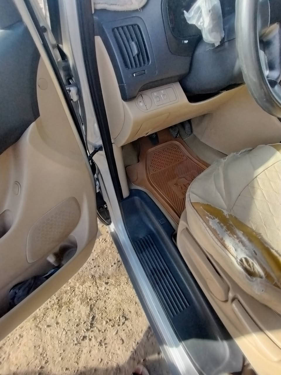 السلام عليكم ستاركس للبيع، 2009مكفوله كفالة عامه شرط السونار ستخدام شخصي سياره مداخله كراج رقم بغداد مكان بابل ***********
