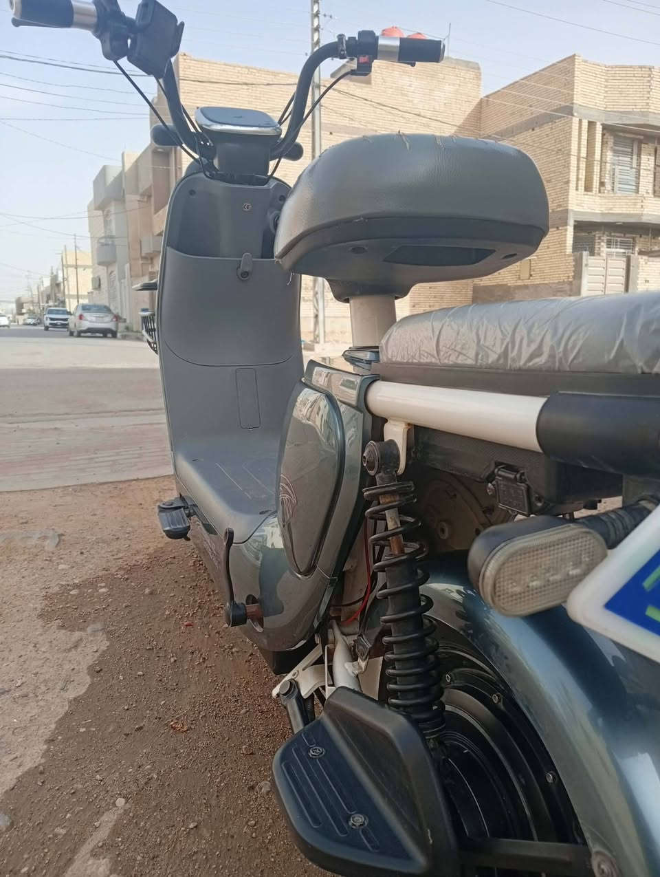 السلام عليكم بيسكل شحن مديل 24 كامل ما نقصه شي بطارياته كبار 4 نضيف ما صارلي هواي من شادهن مكاني كربلاء الفارس الرقم لتواصل ***********السعر بـ250قفل
