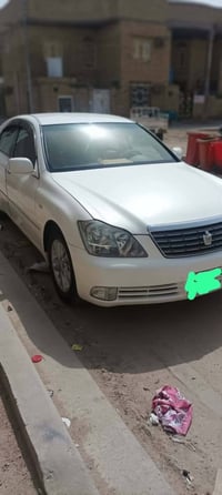 شاهين • ٢٠٠٦ • أبيض داخل بيج