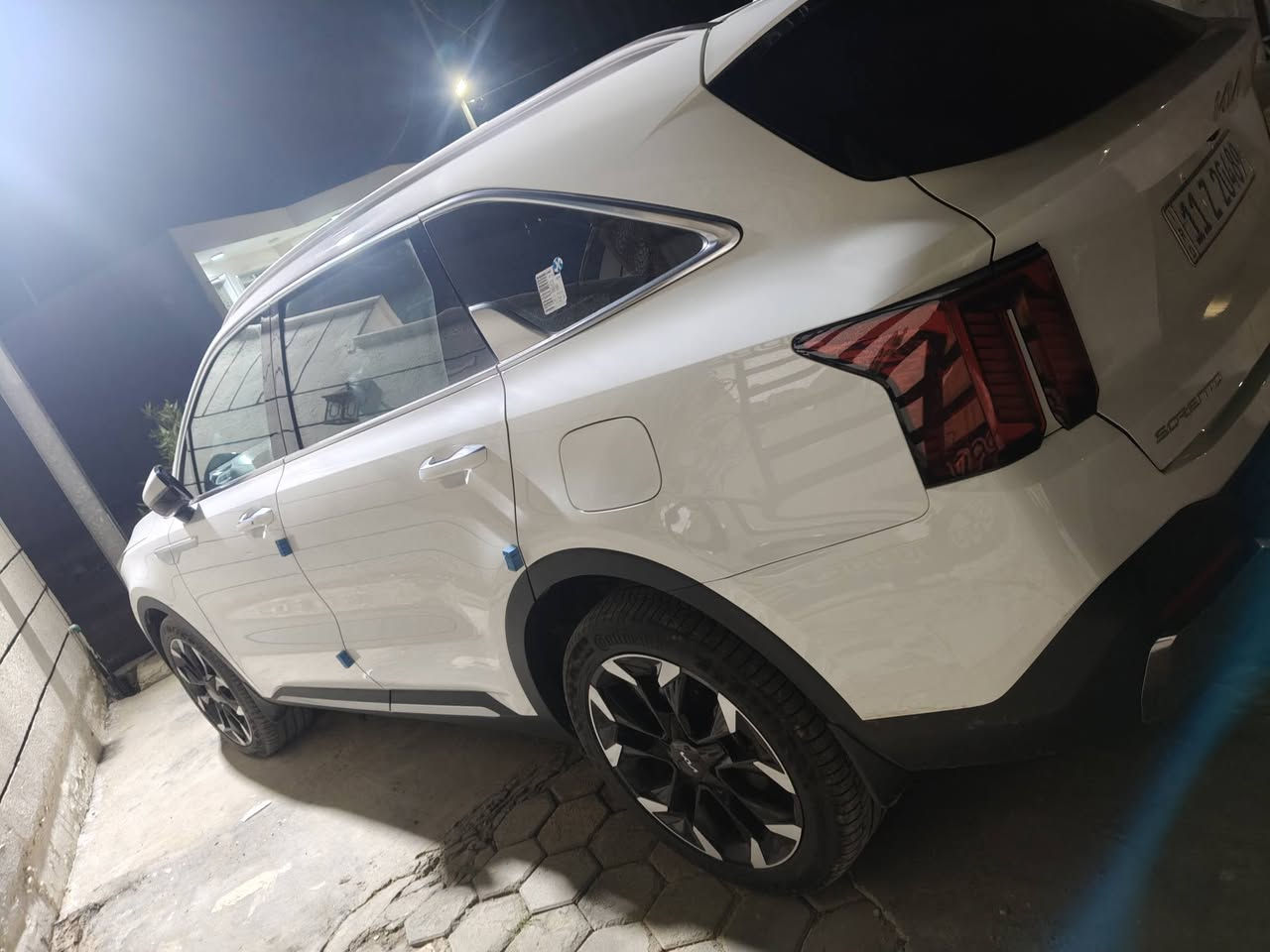 سلام عليكم سورنتو موديل 25
ماشيه 12 الف رقم بغداد كفاله عامه من الشخط ولرصعه 
فول السعر 320 بيه مجال بسيط مكاني الصويره ***********
