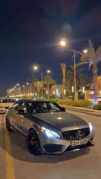 للبيع مارسدس c300 2018 amg  السيارة بدون حادث حادثها سرقة دعامية امامي...