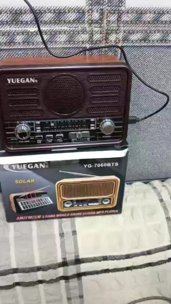 بمزيج بين ماضينا الجميل وحاضرنا الانيق 🌹
وفرنالكم راديو 
 وبطراز حديث وانيق 
مزود بفلاش ورام وبلوتوث وشحن  
متوفر توصيل لجيمع انحاء العراق الحبيب

الأسعار اسفل الصور


**إذا كنت صاحب هذا الإعلان وتريد حذفه لأي سبب، رجاءا أرسل رسالة إلى الدعم الفني**