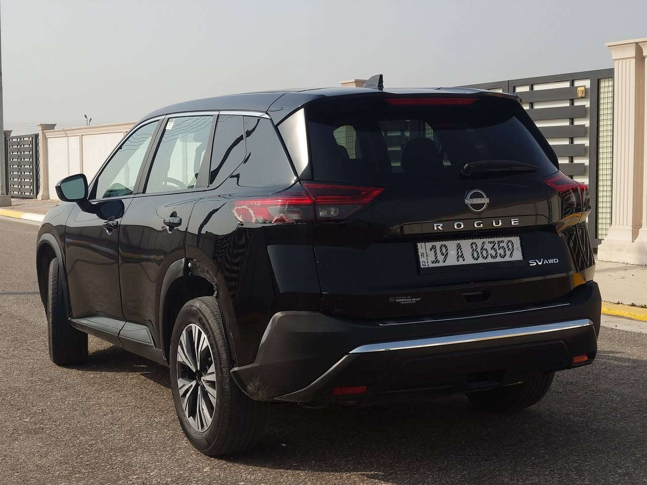 السلام عليكم...
نيسان روج 23AWD SV 

نيسان روج  موديل : 23

عداد المسافة : 32mi

✈️

اللوان : ابيض 

حجم المحرك : ( 1500تيربو 201حصان)

مواصفات : SV-AWD

دةبل اكسل AWD

‏‎بصمة ابواب 

‏‎بصمة تشغيل 

شاشة ايباد

‏‎كاميرا

هاند بريك بصمة

اوتو هولد :    Auto Hold

اوتو ستارات : Auto Stard 

اوتو ستوب : Auto Stop‎

رادار امامي (تحديد مسار)

‏‎رادار جانبي (نقاط عمياء)

‏‎رادار خلفي (التحذير من الاصطدام)

‏‎حساسات خلفي

نظام : OFF-ROAD

نظام : SNOW

نظام : ECO

نظام : AUTO

نظام : SPORT

تحكيم ستيرين

تبريد مركزي

لايتات ليد زينون 

السعر :167$
العنوان: كربلاء المقدسه

‏الاتصال على الرقم 

☎️ ***********
ا
