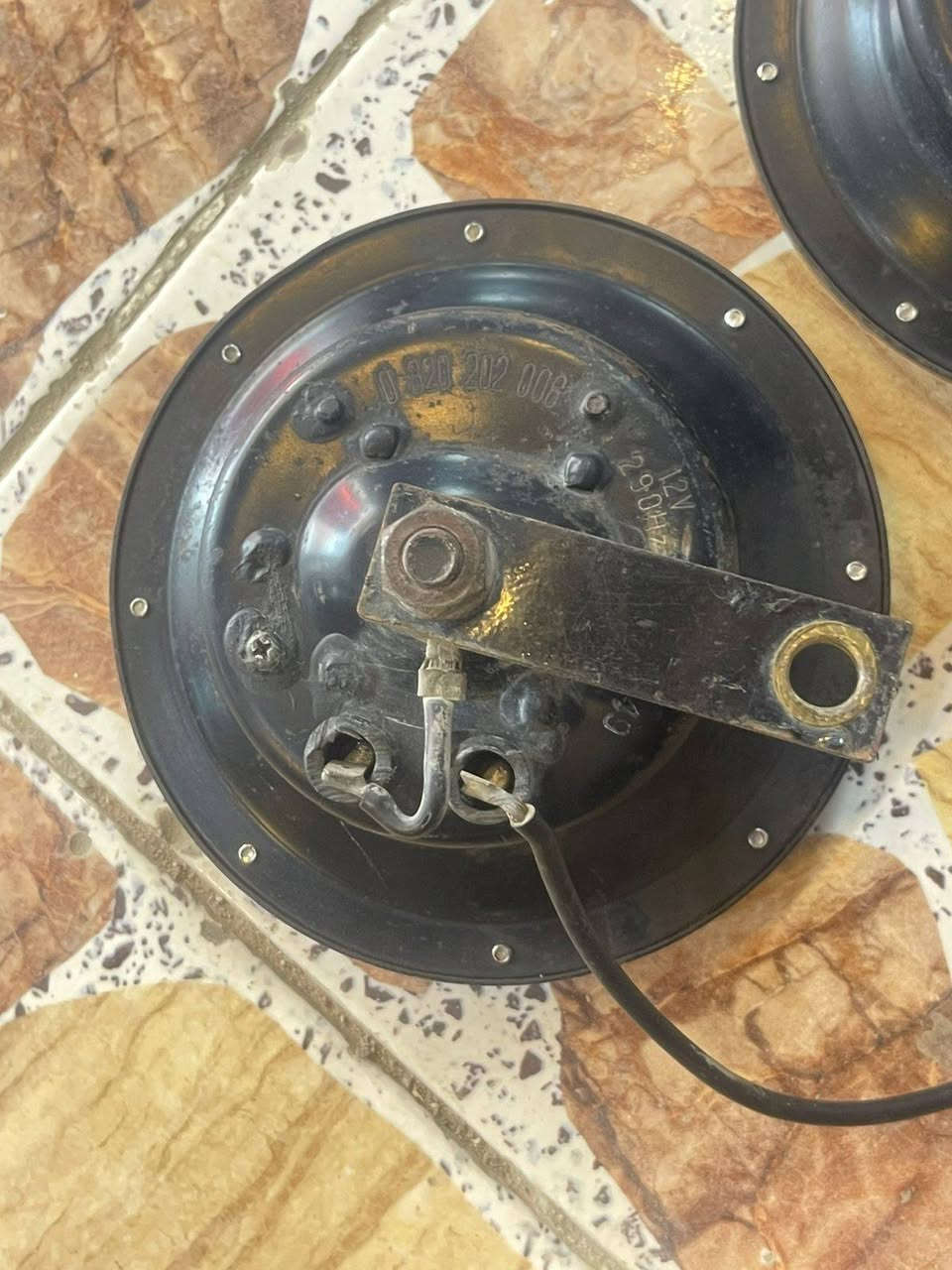 البيع هورن لماني جديد  ***********
