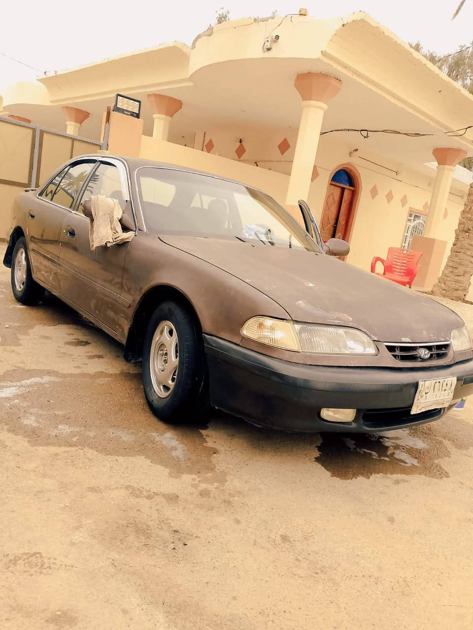 سلام عليكم
للبيع 
سوناته تو2 مديل95
سيارة نضيفة وخير من الله 
رقم الهاتف ***********
