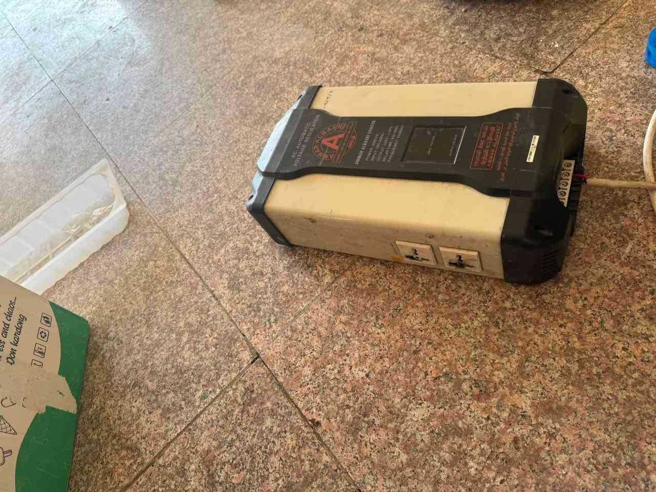 السلام عليكم
جهاز رافع فولتيه للبيع 
50~60 امبير 
للاستفسار ***********
