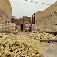 الناصرية • طابوق وبلوك • كادر متكامل