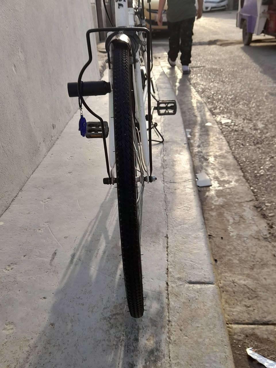 سلام عليكم بيسكل البيع مديل 2019 السعر90 وبي مجال مكاني بغداد الحبيبيه قرب مدرسه التغلب الرقم الهاتف *********** بيسكل نضيف معني الكلمه
