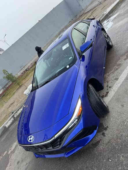 السلام عليكم لبيع النترا مديل 24 وارد امريكي لمتدد خمس كامرات قبل يومين داخله العراق بسمي 
مكينه 200 دوش 
بصمه 
فتحه
شاشه دجتل
خمس كامرات 
لدات امامي 
كشنات جلد 
كشن سايق كهرباء 
اشاير بلمري + رادار + كامره
بدون ارباك
تبريد بيانو
سايد بريك كهرباء دكمه
كشنات تدفئه
تحديد مسار توقف ذاتي
لد أناره داخلي يتغير مع المسجل 
شحن واير لسيت 
بعد بيها مواصفات 
ابيع سياره ؏ ضررها الصندوك 
العنوان بغداد البلديات ***********
السعر مناسب وبي فرق ؏َـن السوك
