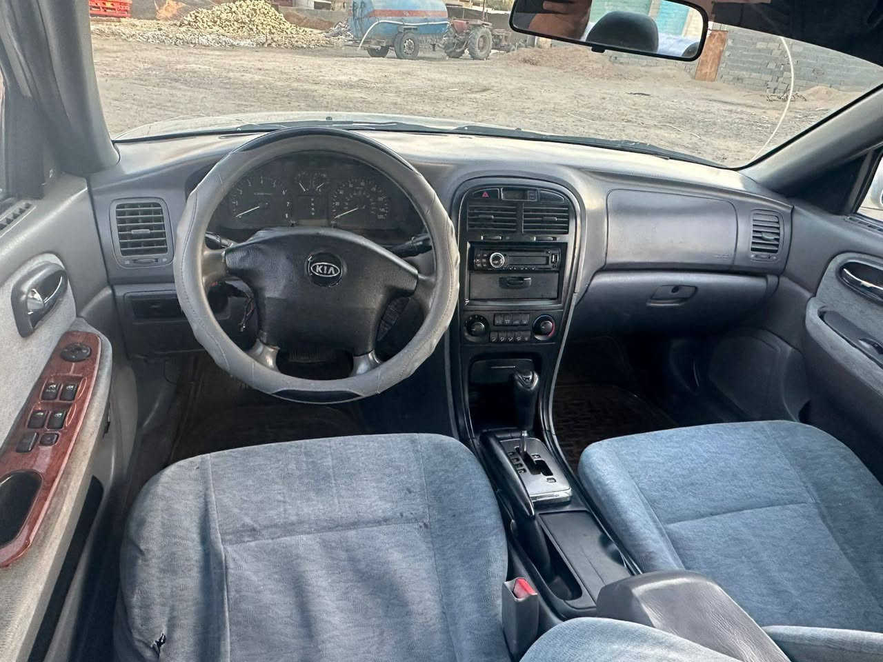 سياره اوبتيما مديل 2005
مكينه كير حداديه جاهزات شرط 
تبريد شغال كهربائيات ماعايزه كلشي مال جناي 
صبغ عام بدون ضربه لجماليه فقط مكان الكوفه 
السعر 65اوبيه مجال 
***********
