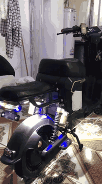 سلام عليكم دراجه شحن R9 نضيفه كلش بس جاملغ كدام بي كسر قليل بطاريات مفوله شرط الفحص كهربائية كله شغاله كل عيب مابيه دراجه اخو جديد سعر 400 بي مجال قليل 
مكان كركوك حي العسكري 
***********
