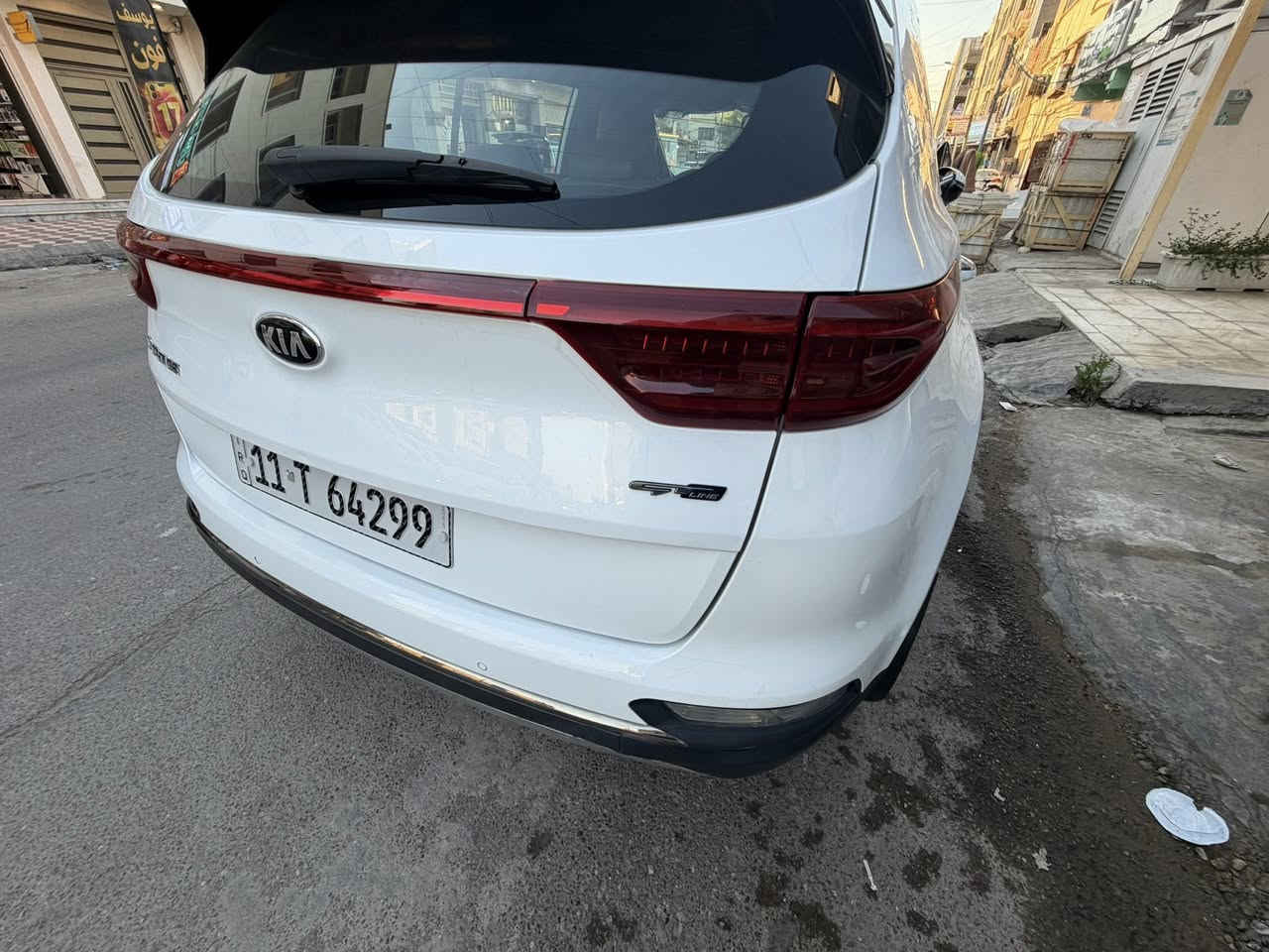 السلام عليكم
 سبورتج 2019  خليجي جي تي لاين
  ماشيه 62 الف 
السونر مرفق مع الصور 
 المواصفات 
فول 1/1 للاخير
 بانورما 
كراسي كهرباء 
جنطه كهرباء 
شاحن واير ليس 
سايد بريك بصمه اوتو هولد بعد بيها هواي موصفات 
رقم بغداد باسمي ***********
السعر ( 18/500) $$$$
مكان السياره الاعظميه
