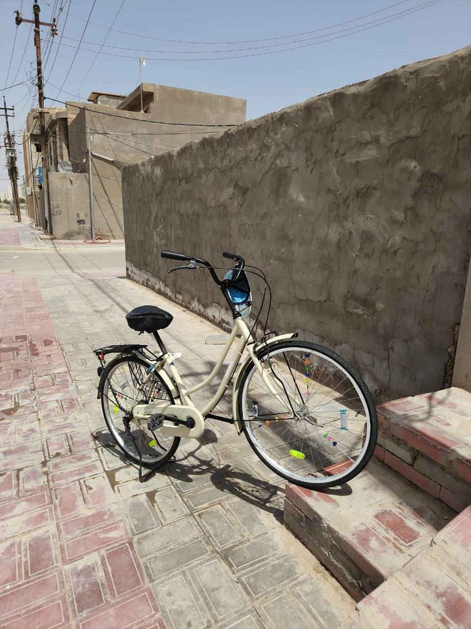 سلام عليكم باسكل لبيع الباسكل كامل مكمل كلشي مابي مكفول نضيف وحلو مكاني كربلاء ورة مستشفى التركي واتساب موجود *********** السعر 120 وبي مجال بسيط

