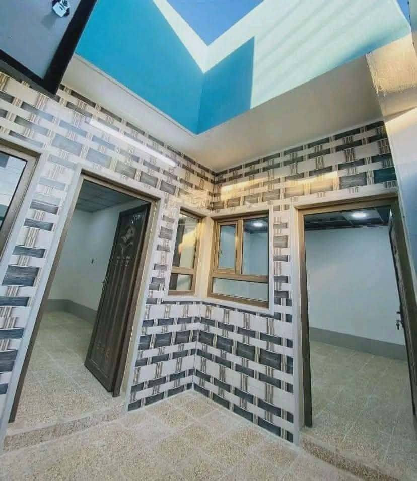 بيت للبيع 90مربع طابق واحد بناء حديث 
حي الزهراء الفرع الي مقابيل جامع النعيمي
***********
