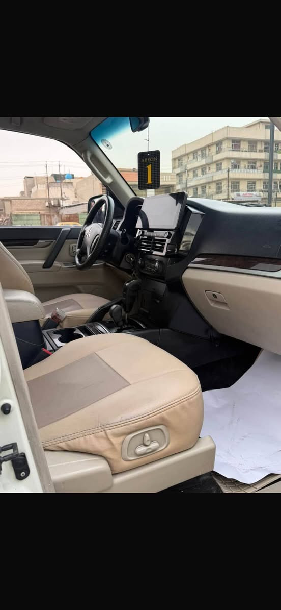 سلام عليكم باجيرو 2010 السياره جاهزه من كلشي +فول مواصفات ام الدمام فتحه مري شفط مكينه 3800 كير مكينه مكفولات رقم انكليزي شمالي
السياره بيهة صبغ بالجاملغ مال الصدر والبنيد وشويه بالهلال الخلفي من جهة السايق السعر (115$) ممتواجد خاص***********
