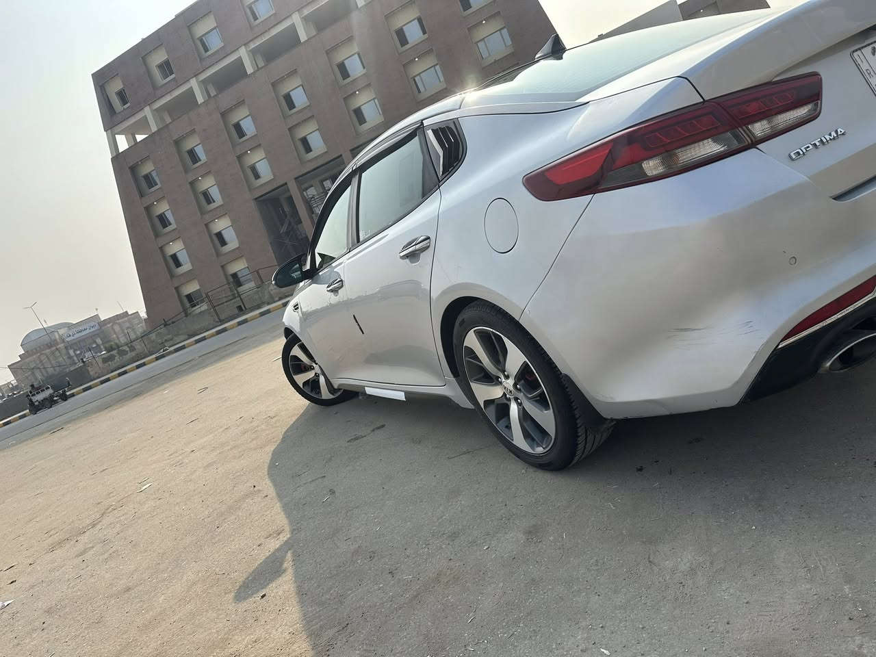 السلام عليكم بيع أو مراوس اب النتره
كيا اوبتيما 2017 خليجي فول مواصفات 1/1 محرك 2000 تيربو جديد دبل گزوز 

حره تحويل مباشر بأسم المشتري مشروع وطني بيه  المواصفات 

1- بصمه تشغيل وابواب وجنطه

2- بنراما طكتين سلايت 

3- شاشه كبيره كامره دواره 

4- اشاره بل مري وشفط 

5- حساسات اماميه خلفيه 

6- ويل كب كروم مع تخم تاير 

7- بك لايت لد تحكم استيرن جهتين 

8- دواخل ماروني 

9- تبريد قطعتين  لايت زنون 

10- شفتات استيرن 

السياره جاهزه كير محرك حداديه نص عمر 

السعر 135 للاستفسار مكاني ناصريه ***********
