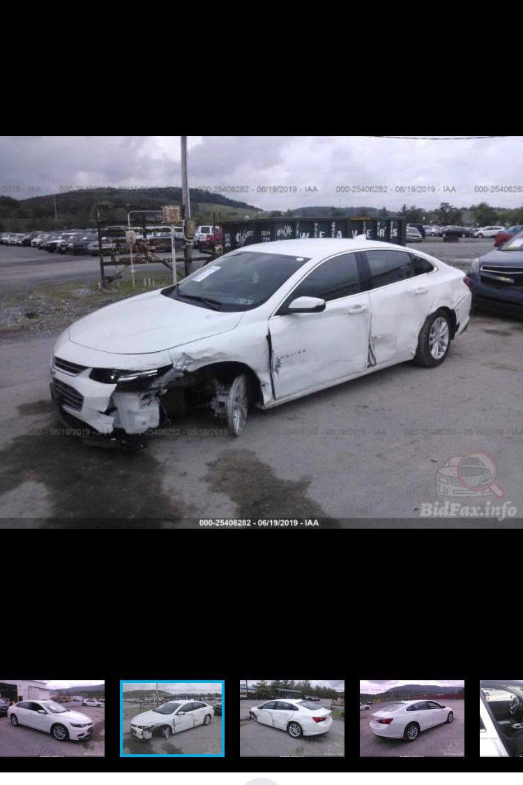 ماليبو موديل 18 lt رقم بغداد
ماشيه 128 الف كيلو
حادثها جاملغ وبابين بدون ايرباك
تبريد ثلج 
فقط حداديه يحتاجلها ادامه
بصمه شاشه تبريد قطعتين
السيارة باسمي تحويل ثاني يوم
السعر 120 وبيها مجال 
للاستفسار : ***********
العنوان السيدية
