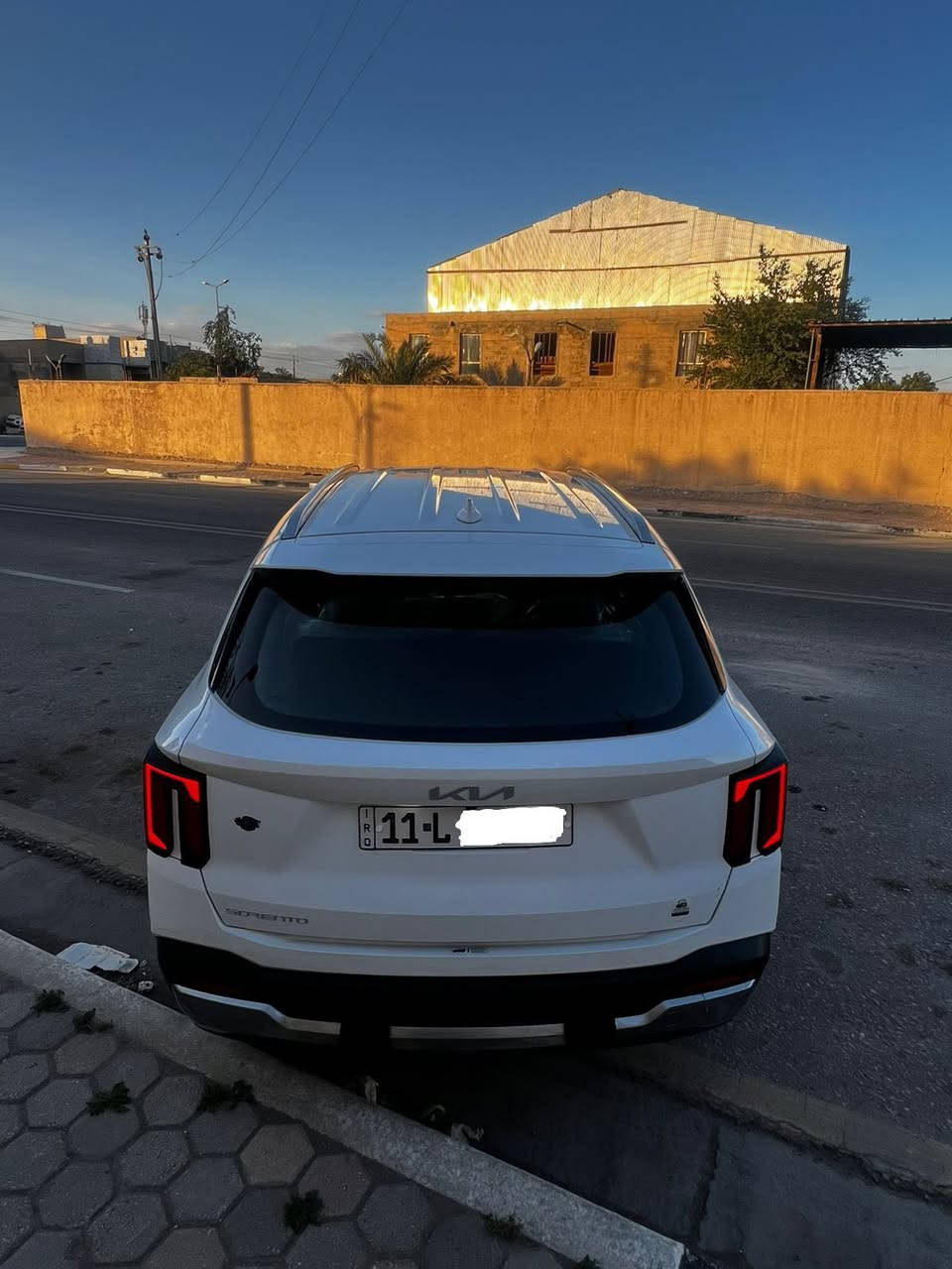 سلام عليكم
سورنتو 2024 شركه الدوليه 
مكفوله كفاله عامه عده بارد كد شبر ب الجنطه 
مواصفات السياره فول عده البنوراما والداتا شو 
كير ماوس مكينه 6 سلندر ماشيه 45 الف 
رقم بغداد بأسمي مكان سياره كربلاء 
مامتواجد خاص بس اتصال 
***********
