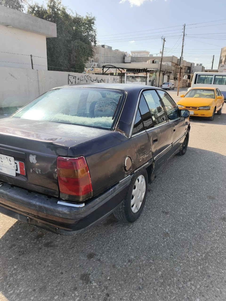 سلام عليكم اوميكه موديل 1992 مشروع وطني المكان كركوك مابيهه نقص السعر 27 وبيهه مجال ***********
