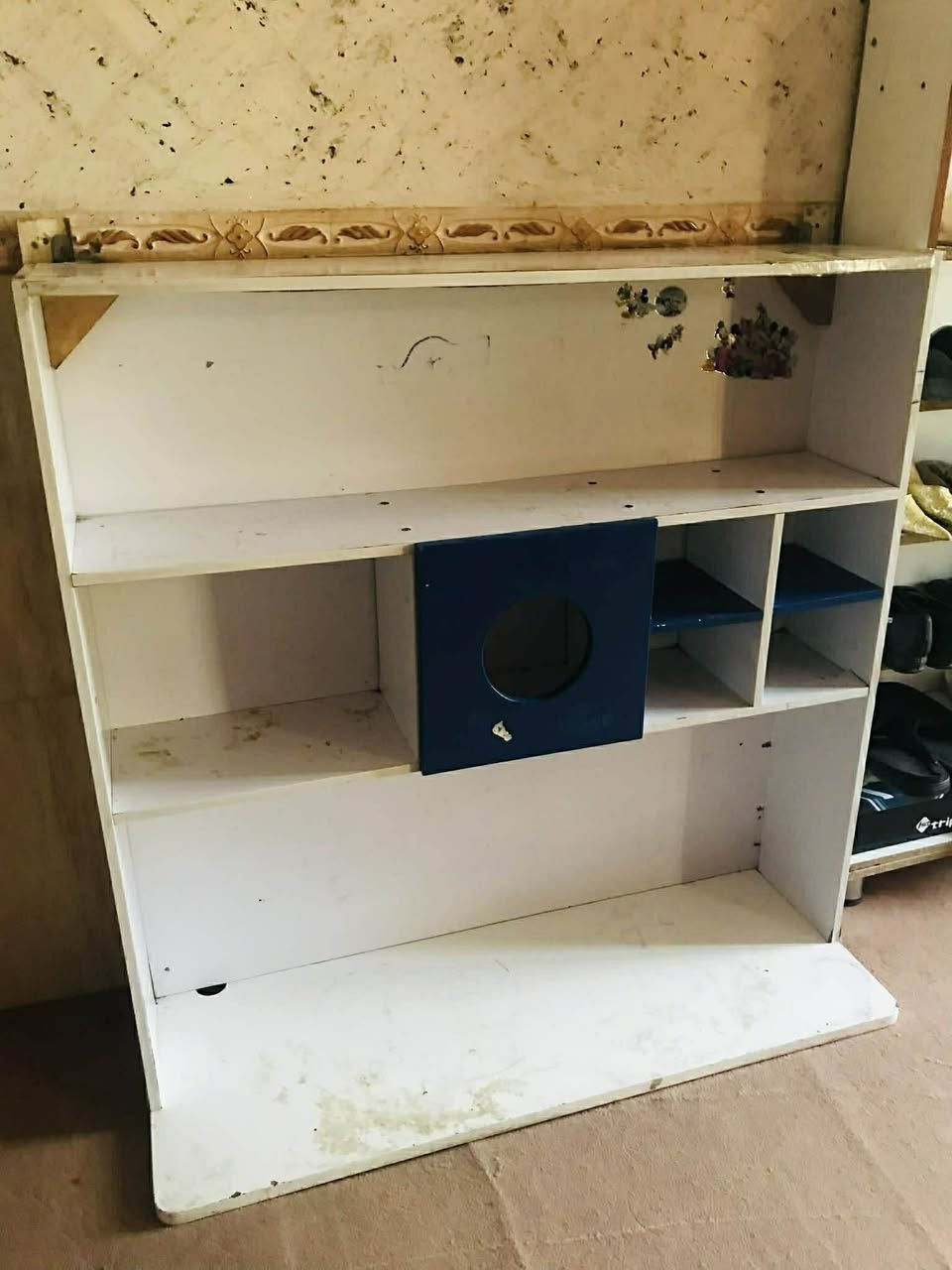 سلام عليكم 
تلفزيون ٥٠
ميز مدور ٥٠
سله طفل ٢٥
هزاز وسرير طفل ٥٠
تخم هندي مليون


**إذا كنت صاحب هذا الإعلان وتريد حذفه لأي سبب، رجاءا أرسل رسالة إلى الدعم الفني**