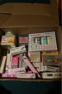 طقم مكياج • شيگلام • ٣١ قطعة