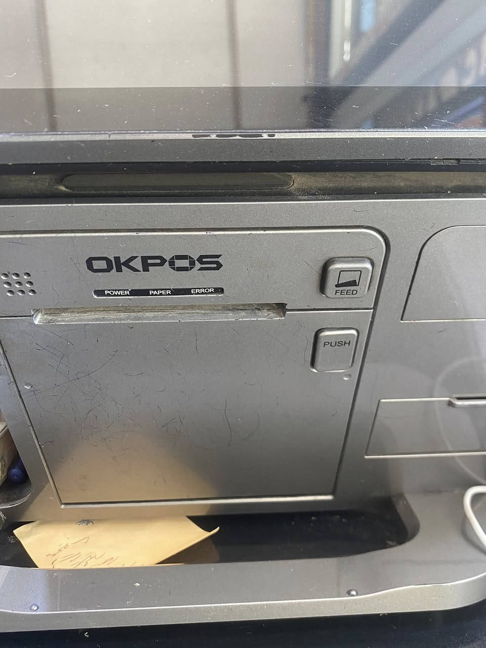 كاشير للبيع مكانه ديالى بعقوبه ***********
