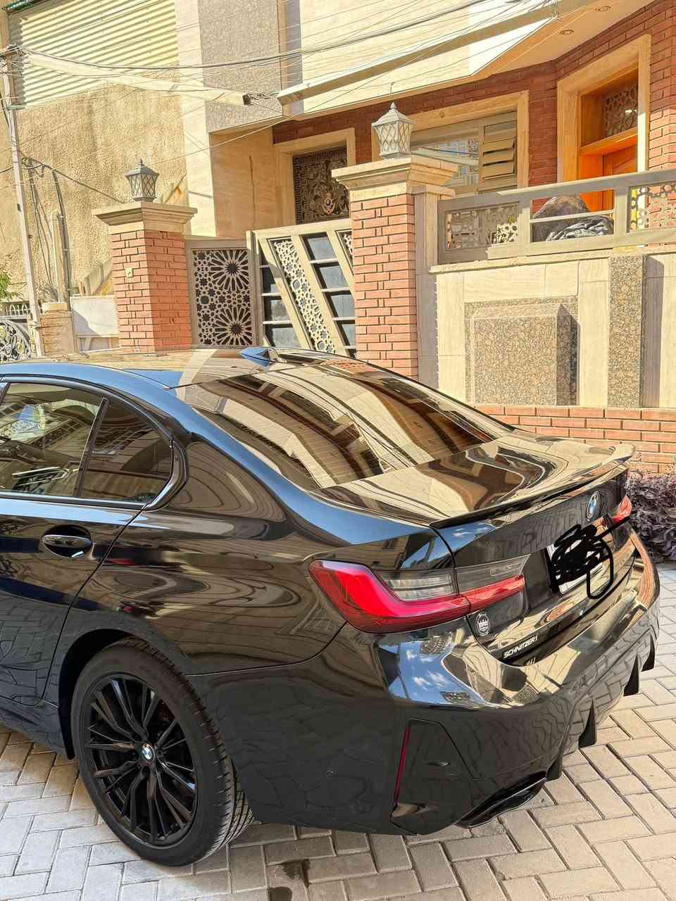 السلام عليكم شباب
للبيع Bmw 330i
موديل 2024
ماشيه ١٩. الف 
بدون صبغ بدون تبديل فقط بارد 
السيارة حادثها فقط بارد باب الصدر 
كت ام فول 
اربيل باسمي 
عارضها ب 32ونص بيها مجال بسيط 
***********
