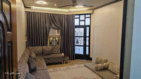 دار للبيع
بيت طابو 150 متر حي النصر قرب المدارس غرفتين نوم وصالة مطبخ حار وبارد الطابق الثاني بيه مخزن فقط ***********
السعر 115
