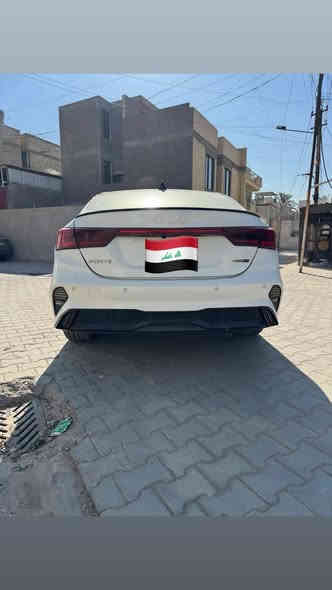 كيا فورتي ( جيتي لاين  ) فول 

وارد امريكي 

ماشيه 33000(ميل) 

موديل 2023

دخول بصمه ذكي

نظام ترحيب

تشغيل عن بعد 

بصمة ابواب

حجم المحرك2000 دوش

شاشة كبيرة Apple Car Play

سايد بريك بصمه

اوتو هولد Auto Hold

حساس ضغط الاطارات 

تخم تاير جديد 

 كامره دواره خلفيه 

باتري جديد 

رادار امامي 

 اشاير في المرايا+رادرات جانبية

نقطه العمياء

قيادة ذاتيه 

تحديد مسار

مثبت سرعه Cruise

توقف ذاتي

تبريد شاشة + مناخ منفصل  

كشنات جلد ( GT.LINE )

اشاير بالمري 

لايت زنون ابيض ( اصلي ) 

لدترحيب 
 
  
لد امامي LED

لد خلفي LED

جنطه كهربائي 

ويل كب كروم 

سبايدر خلفي

اوضاع قياده Drive Mode

نظام سبورت sport

 نظام نورملNormal

نظام سمارت Smart

تحكم ستيرن جهتين  

دركة سبورت ( GT.LINE )

رقم سيارة بغداد بسمي تحويل ثاني يوم 
 
صور الحادث بل منشور 
عل هذا راقم ***********

بغداد الجديدة
