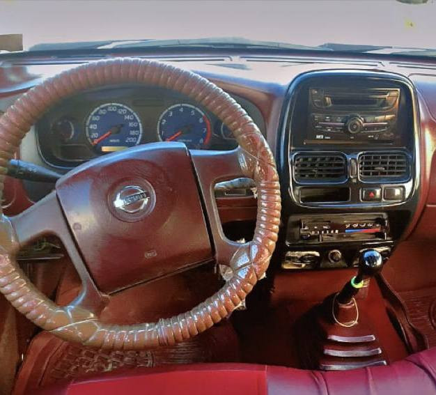 نیسان پیکاب 2002
ناوسور مەکینە بەخ
بئ بۆیاغ
ئاڕم پلاستیک سلیمانی
زۆر پاک و خاوێن 
هیچ مەسرەفێکی تێدانیە 
زۆر توند و تۆڵە 

سـعـر : لە کۆمێنت داوابکە ڕاستەوخۆ بۆت دێت 📥 

گێر و مەکیەنەی بەشەرت 
هیچ کێشەیەکی تێدا نییە 

ژمارەی خاوەنەکەی
***********
