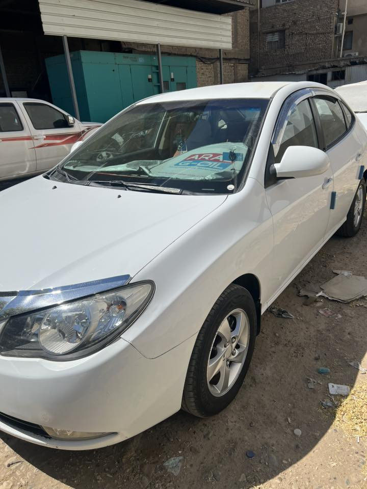 النترى 2009 خليجي مكينه 200 ستندر منضومه تبريد جديده  بلكامل تخم تاير  صدر امامي خلفي جديد سعر 112 هاتف ***********
