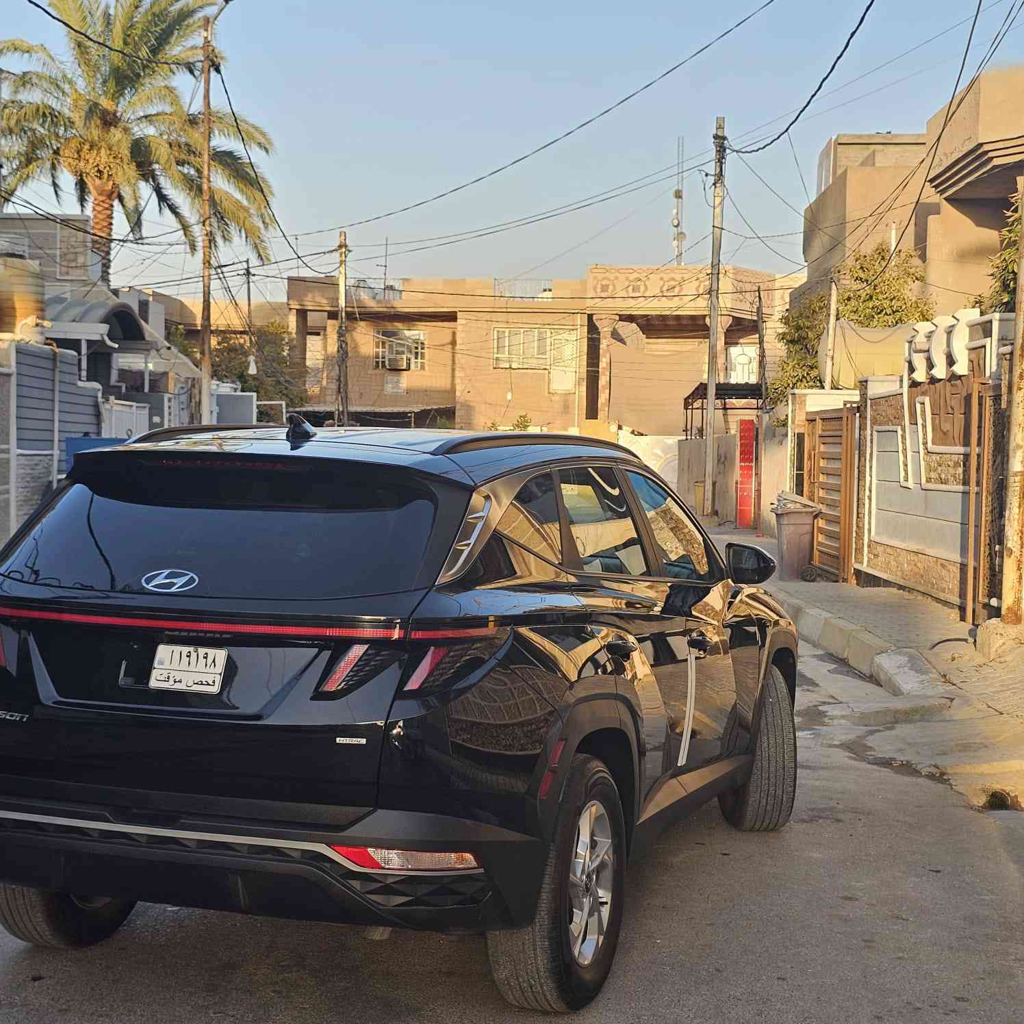 السلام عليكم
للبيع او مراوس مع جيب مع الفرق 
توسان موديل 2023 سياره جديده حيل معنئ كلمه حتى من شخط ماشيه 17 كيلو محرك كير صدر كله جديد ومال شركه 
السياره مكفولة من كلشي عدا البنيد الضربه كلشي بسيطه وصطحي يعني بس حافت البنيد وانضرب اكلير كله فقط وايرباك استيرن وامرجع سستم حتى الداعاميه ابلاديه 

المواصفات
فول الفول ماعدا الفتحه يعني كشنات جلد تدفئه كشنات قطعتين تبريد شاشه كار ابلي شاشه اعطال لايت زينون لايت خلفي لد متصل صندوك كهرباء كشنات كهرباء بعد معروفه 
رقم بغداد هزه وسنويه كلشي جديد وبسمي شرط التحويل 
للبيع او مراوس اي استفسار اتصل وتدلل 
*********** واتساب موجود
السعر بدون زحمه راسليني واتساب وتدلل او اتصل وشكرا
